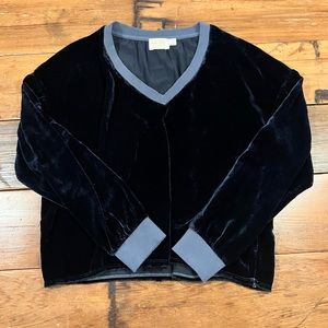 Nation LTD Black Velour Long Sleeve V-Neck Pullover Size M